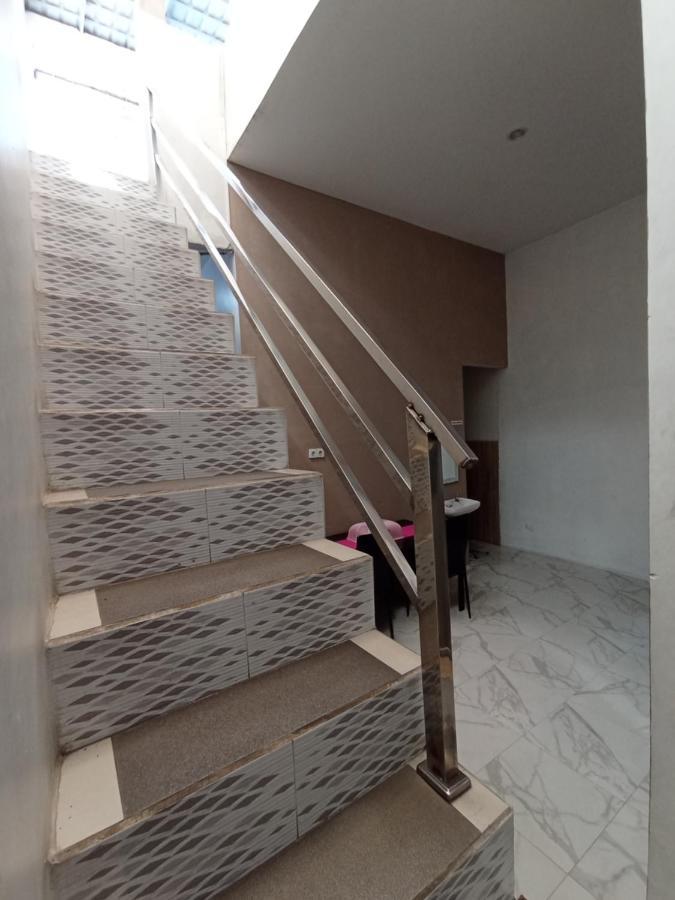 Villa Lilly Batu  Exterior photo
